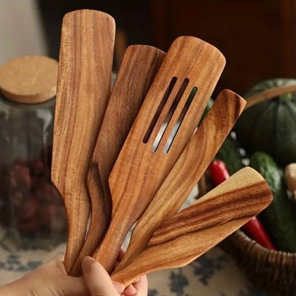 Brand new set of 5 wooden spurtles/utensils - Picture 9 of 9